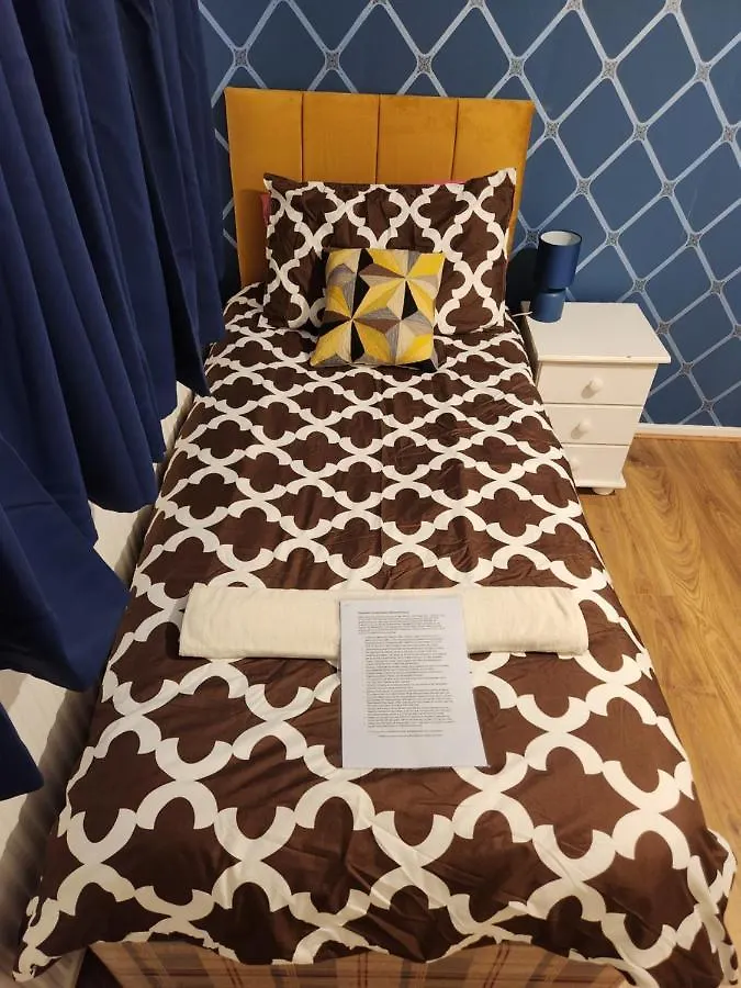 Gatwick Star Night Stay - Gatwick Crawley