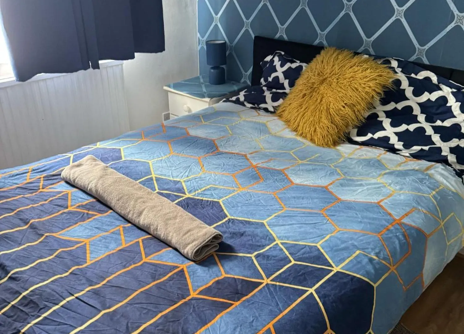 Gatwick Star Night Stay - Gatwick Crawley  0*, Crawley (West Sussex)